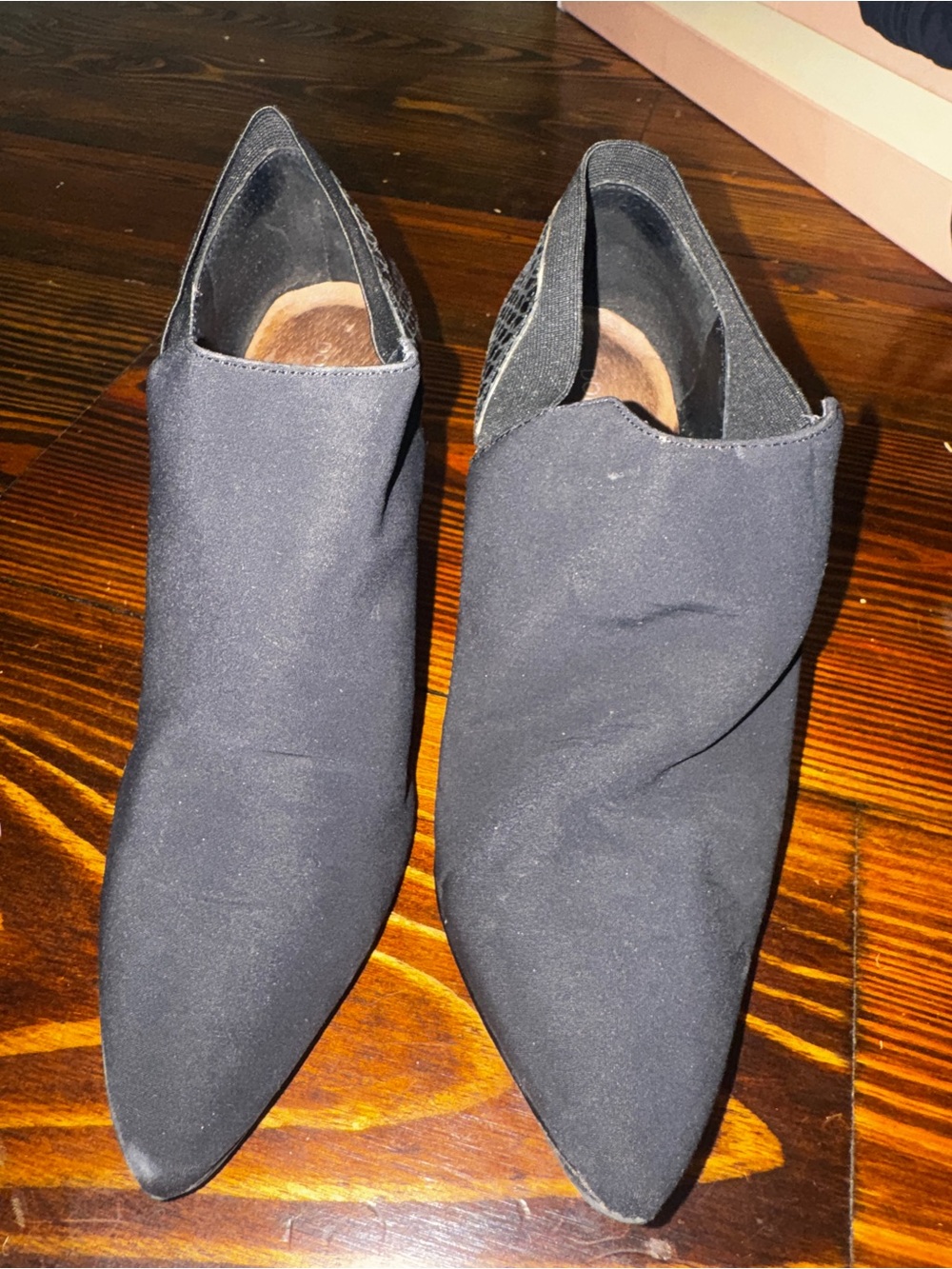 Women’s Donald J Pliner Black Neoprene Ankle Heel Boots Size 6 1/2